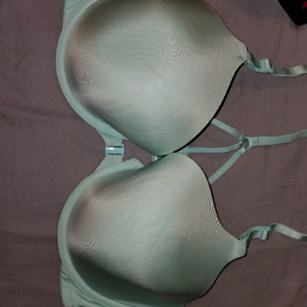 Victoria's Secret Front Closure Bra! 38D
